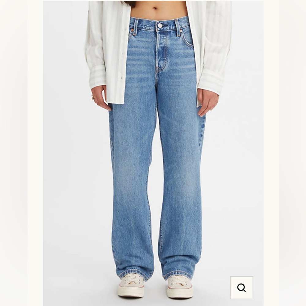 Levi's Light Blue Straight Leg Women's Jeans